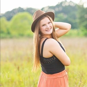 Meet your Posher, Allyson